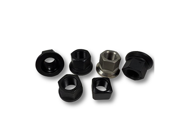 自动化设备逐步替代半自动化设备